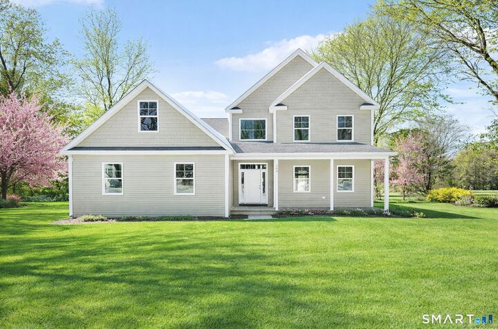 Property Photo:  102 West Street  CT 06248 