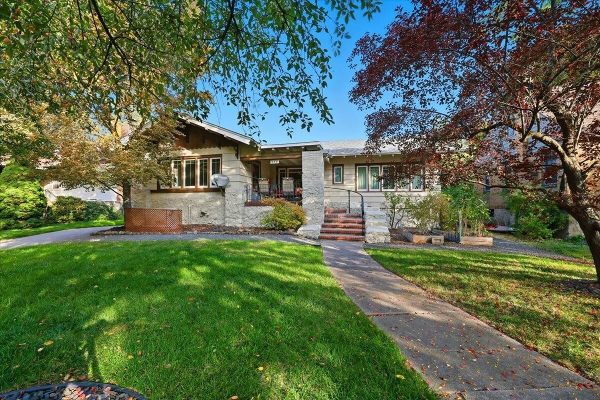 Property Photo:  444 W 15th Ave  WA 99203 