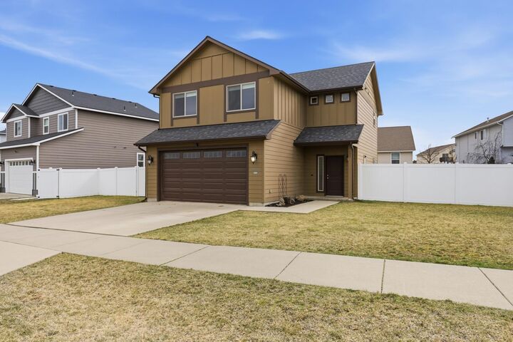 Property Photo:  13507 W 10th Ave  WA 99001 