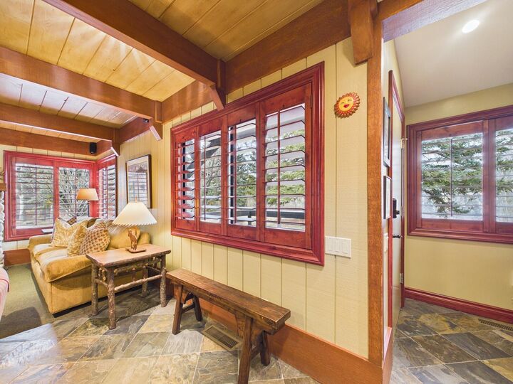 Property Photo:  1220 Villager Condo Dr  ID 83353 