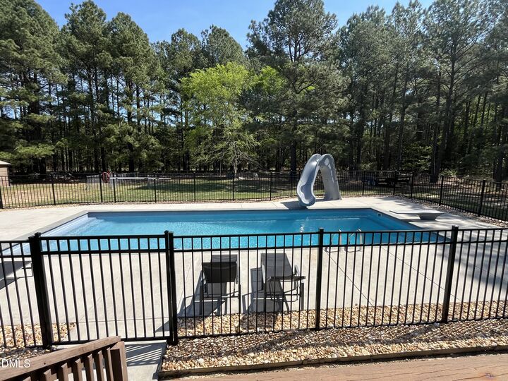 Property Photo: 1195 US 158 Highway NC 27565