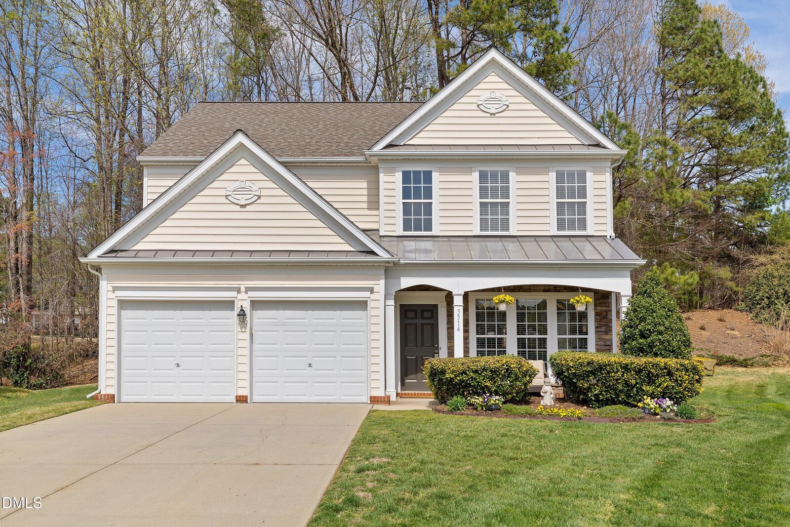 Property Photo: 3314 Chrysanthemum Way NC 27614