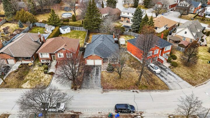 Property Photo:  14 Valleycrest Drive  ON L1E 1J1 