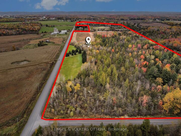Property Photo:  4751 Pearl Road  ON K0B 1K0 