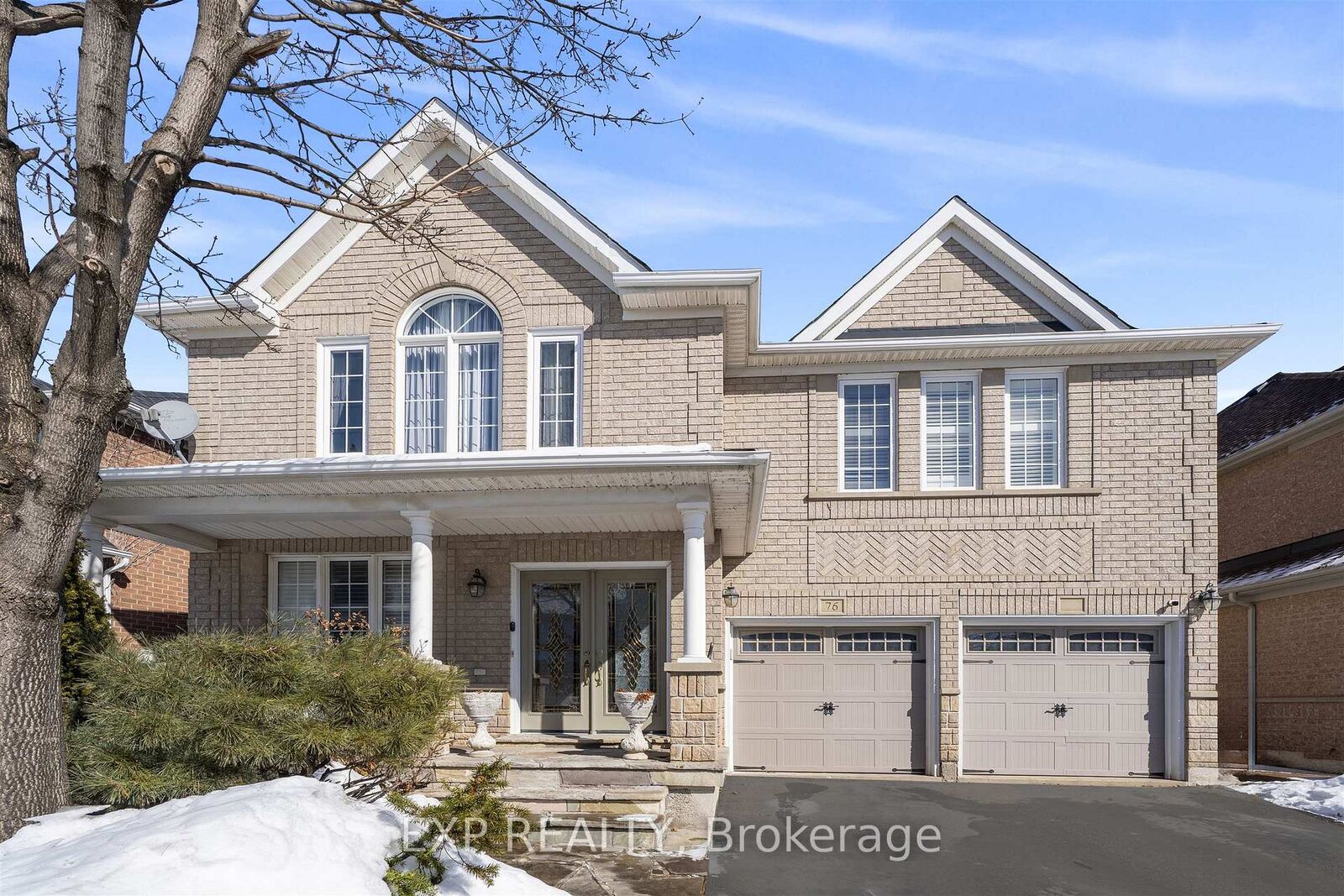 Property Photo: 76 Hiberton Crescent ON L7A 3C9