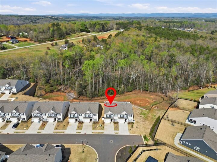 Property Photo: 213 Backstay Lane SC 29687