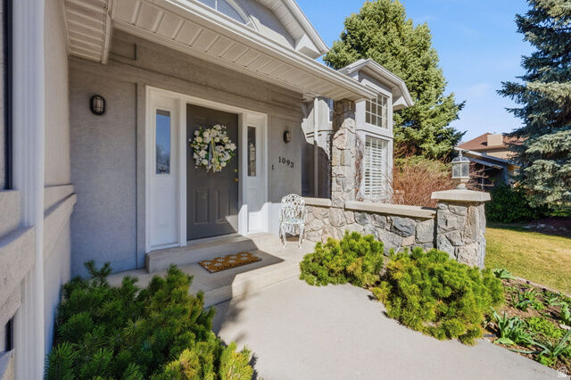 Property Photo:  1093 E Birchbrook Cir  UT 84047 