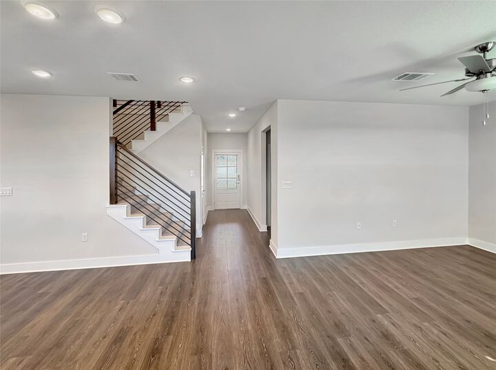 Property Photo: 1704 Carvin Way TX 78660