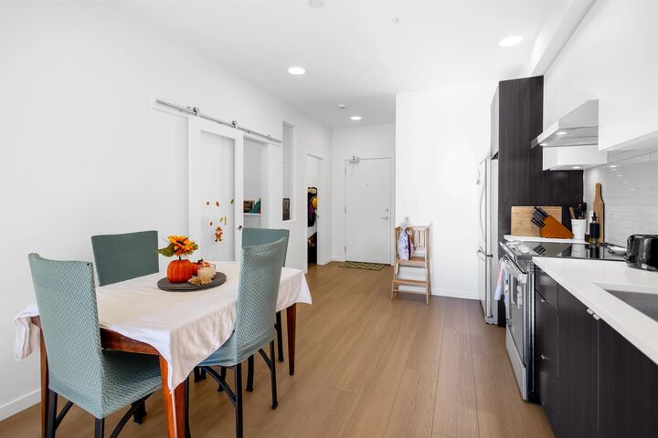 Property Photo: 37994 2nd Avenue 306 BC V8B 0C3