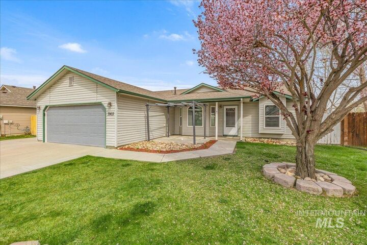 Property Photo: 3903 Bismark Ave. ID 83605