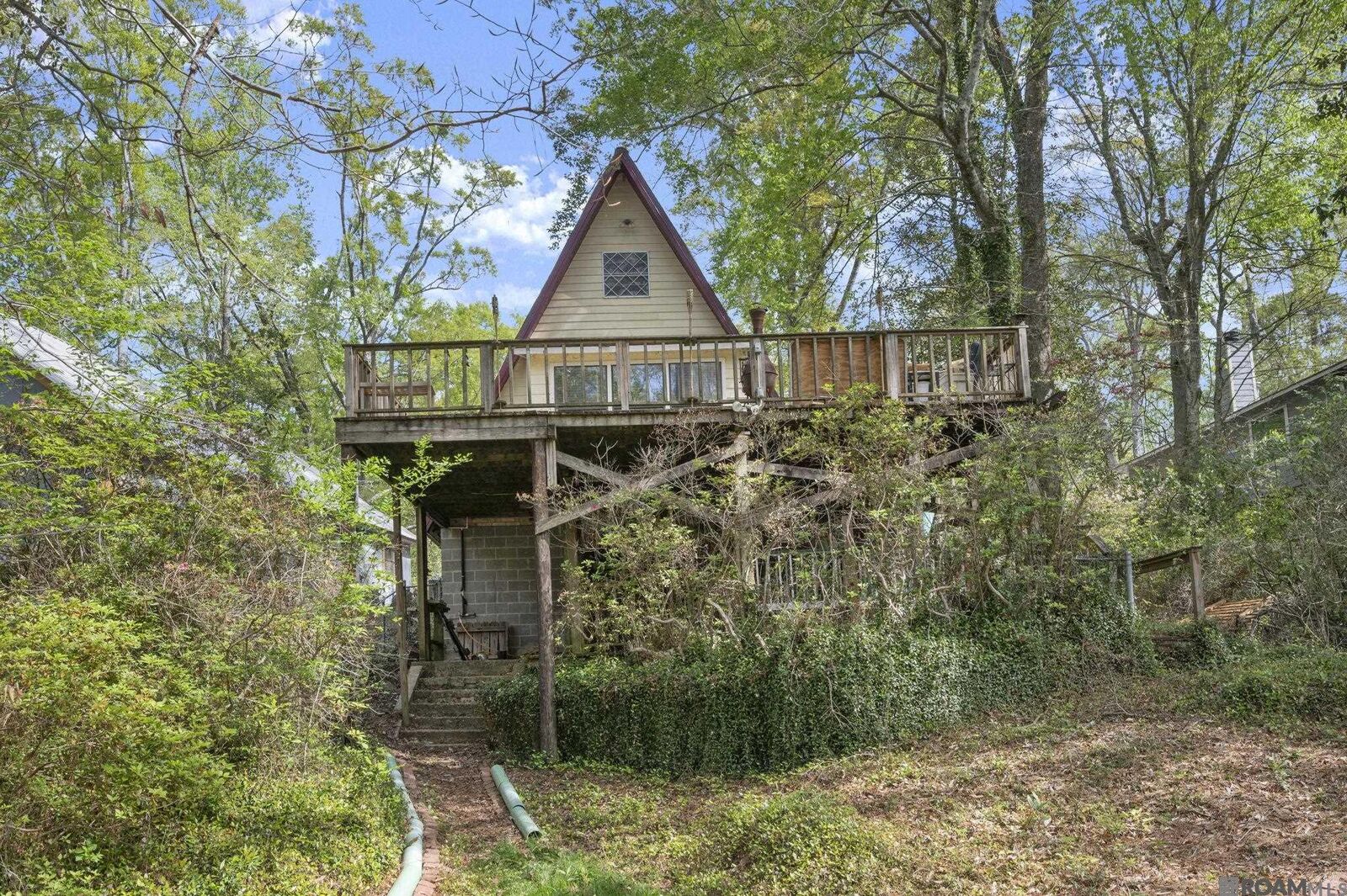 Property Photo:  12323 Azalea Cir  LA 70775 