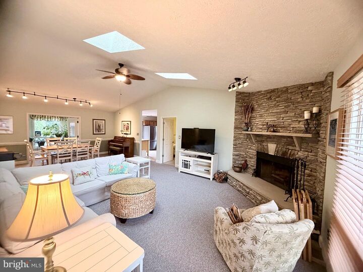 Property Photo:  121 11th Street S  VA 22443 