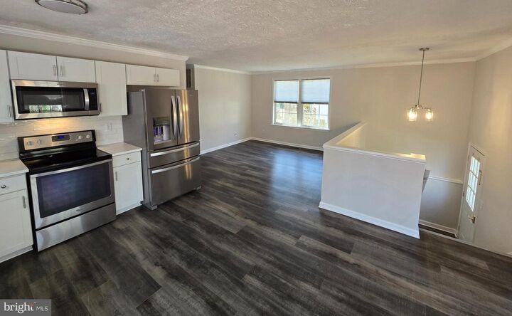 Property Photo:  580 Evergreen Court  MD 20657 