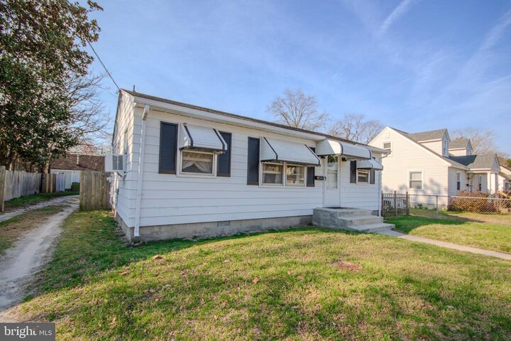 Property Photo:  310 Pryor Avenue  MD 21804 