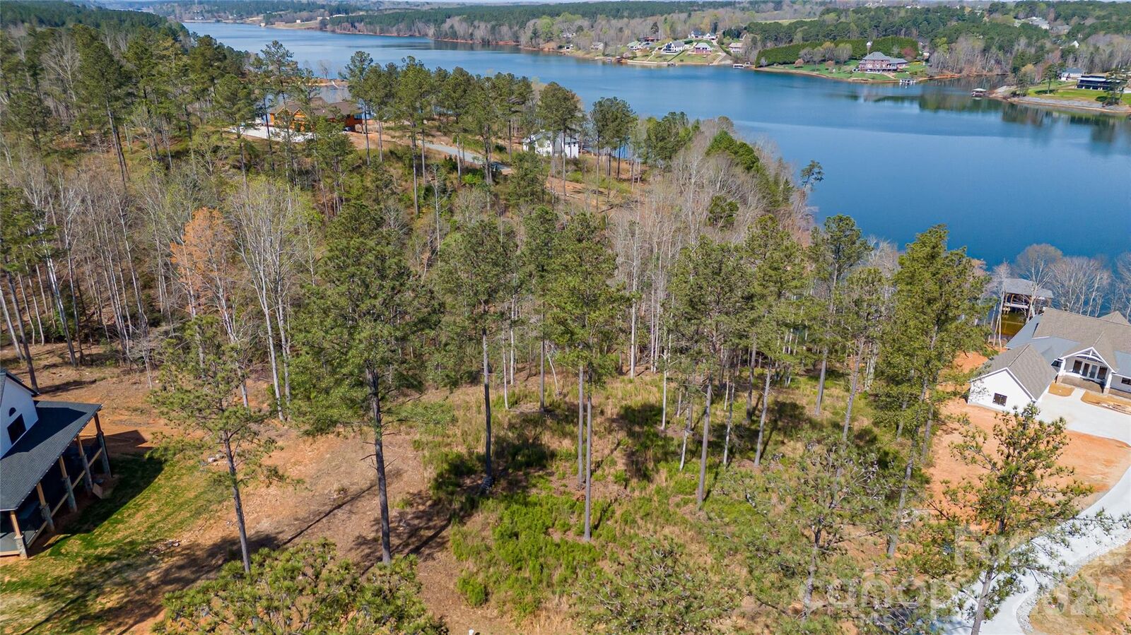 Property Photo: 2221 Pikes Peak Ridge NC 28612