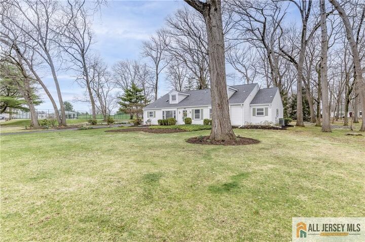 Property Photo:  0-321A Sharon Way 321A  NJ 08831 