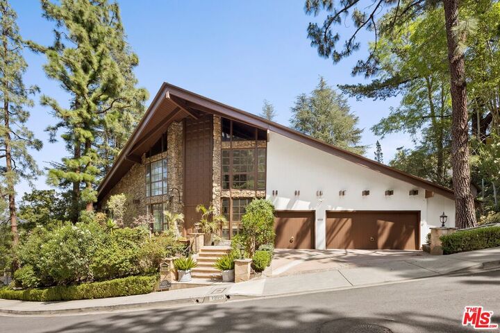 Property Photo: 1727 Stone Canyon Rd CA 90077