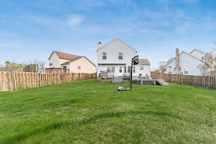 Property Photo:  5697 Winchester Highlands Court  OH 43110 