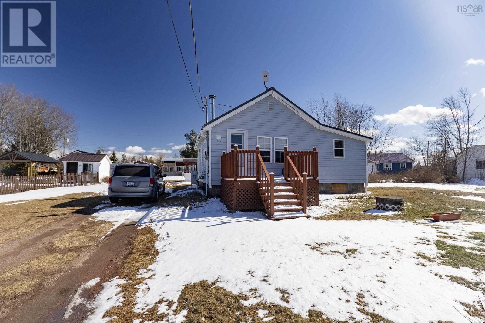 Photo de la propriété:  110 Jackson Point Road  NS B4H 3X9 