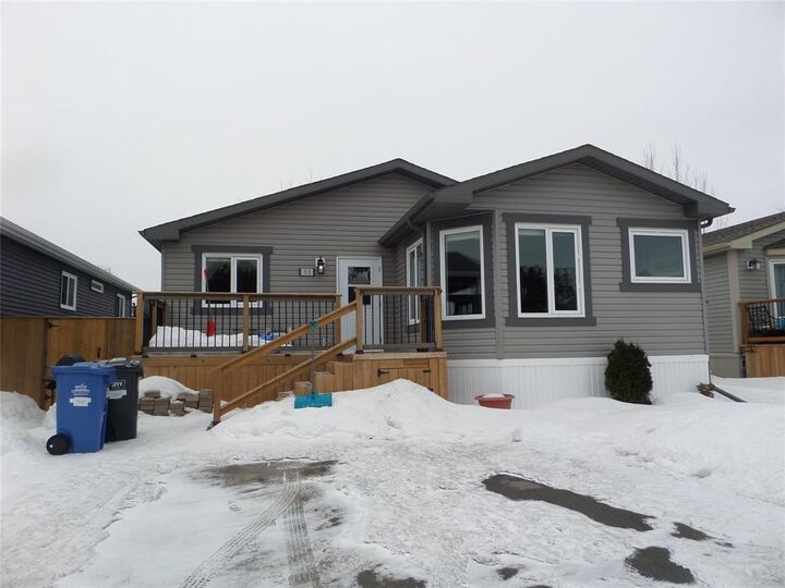 Property Photo:  2695 Main Street  MB R2V 5C2 