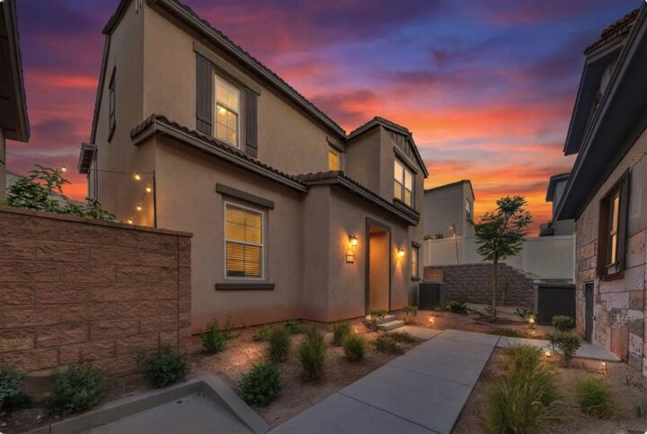 Property Photo:  76284 Yale Way  CA 92211 