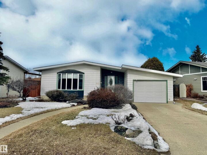 363 Richfield Road NW — photo 1