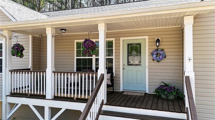 Property Photo: 262 Danburg Court GA 30143