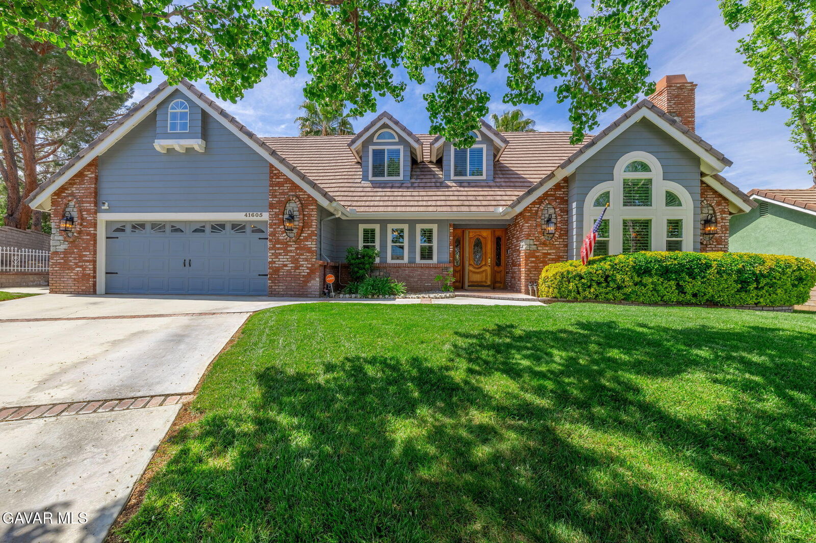 Property Photo:  41605 Crispi Lane  CA 93536 