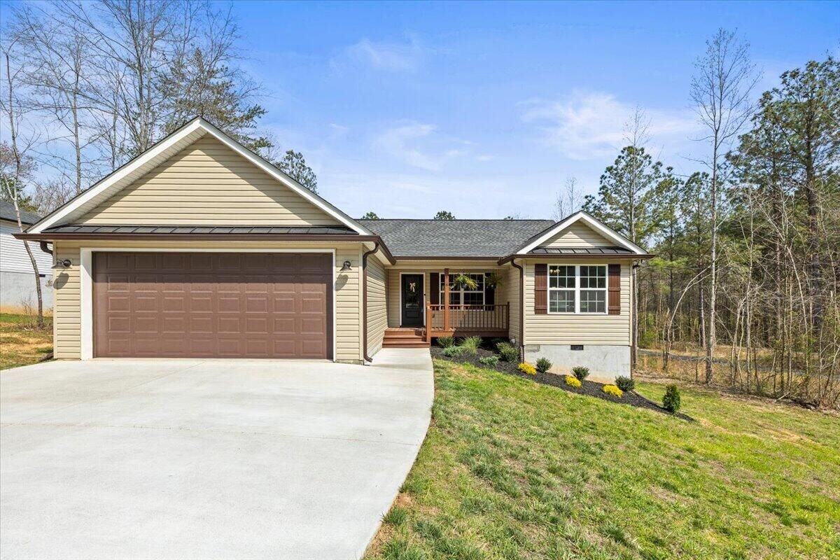 Property Photo:  818 Bridges Road  GA 30740 
