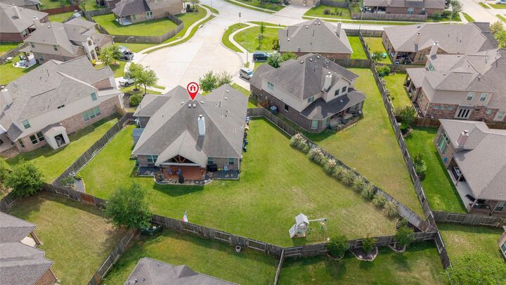 Property Photo:  9902 Indian Rill Court  TX 77375 