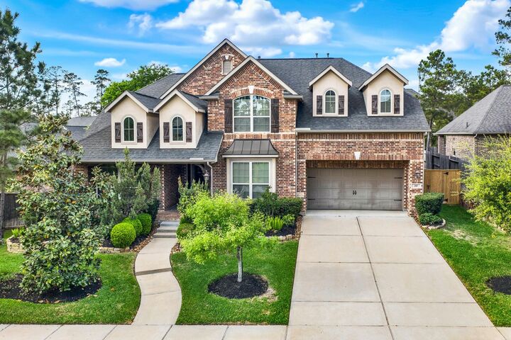 Property Photo:  210 Chirping Squirrel Court  TX 77362 