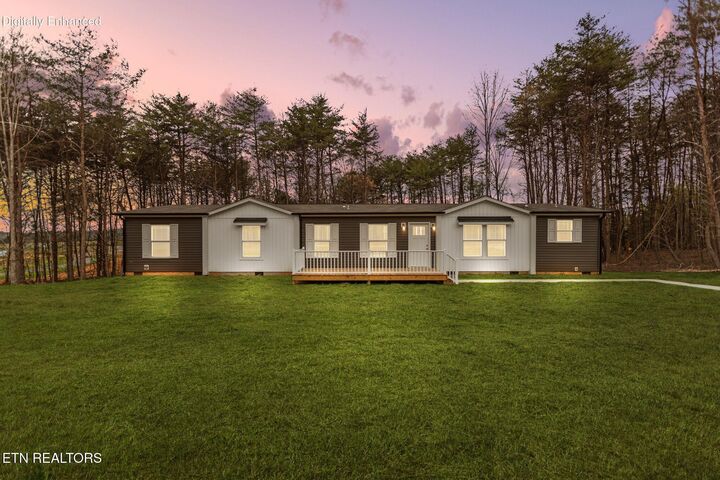 Property Photo:  569 County Road 784A  TN 37331 