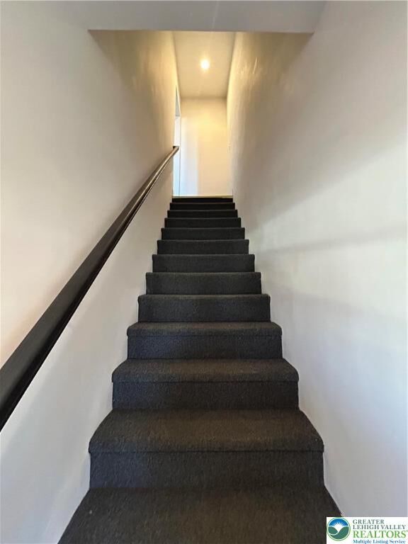 Property Photo:  740 W Berwick Street 3  PA 18042 