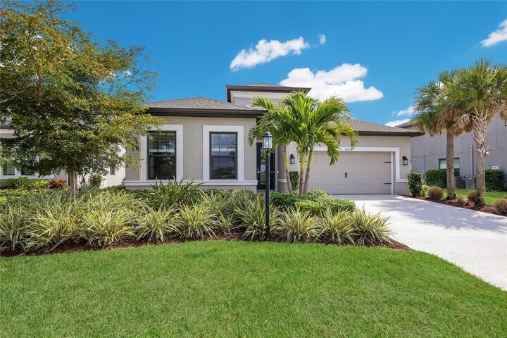 Property Photo: 16318 Culpepper Drive FL 34211