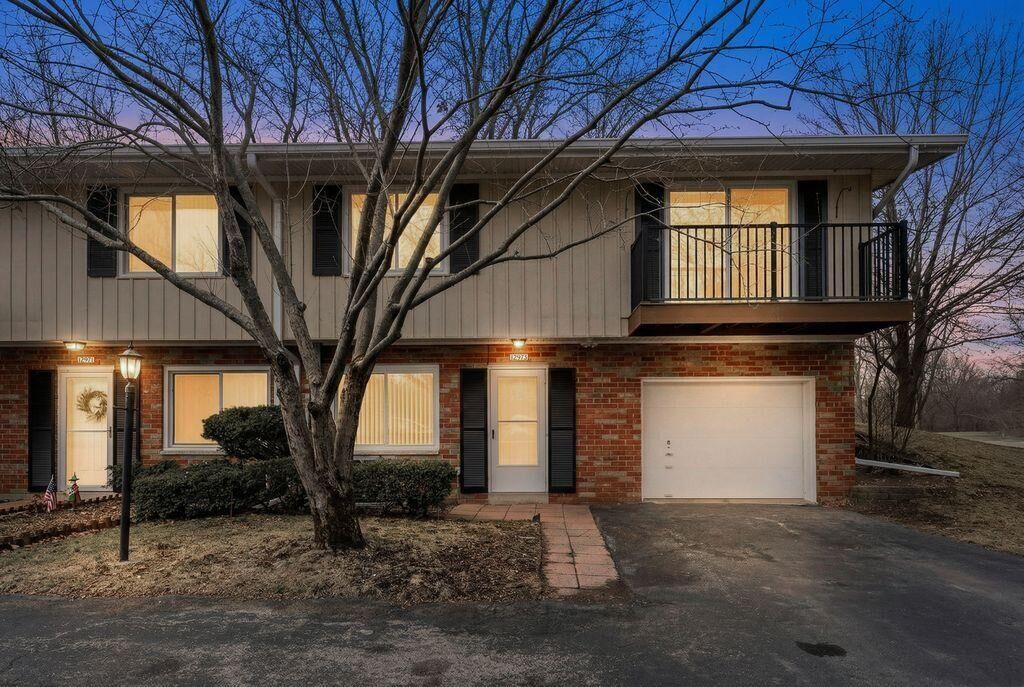 Property Photo:  12975 N Colony Dr  WI 53097 