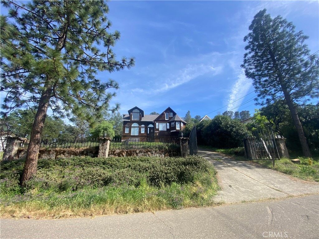 Property Photo:  17396 Meadow View  CA 95467 