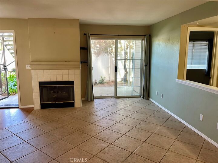 Property Photo:  2475 Village Green  CA 93455 