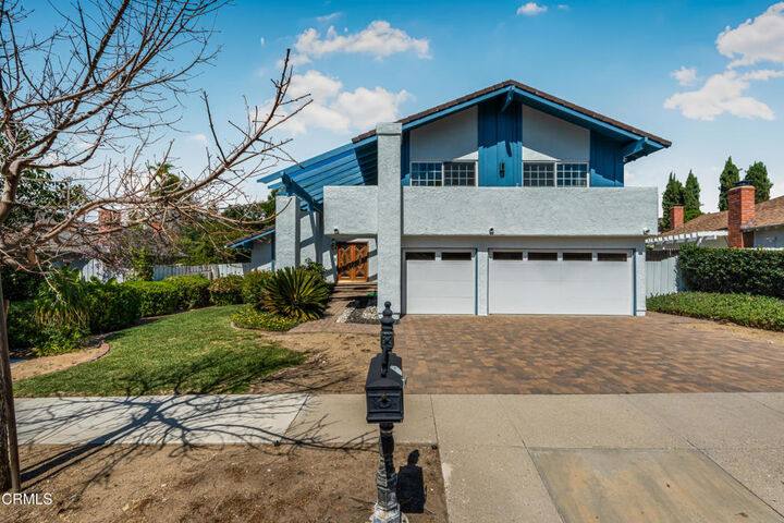 Property Photo: 327 Bethany Street CA 91360