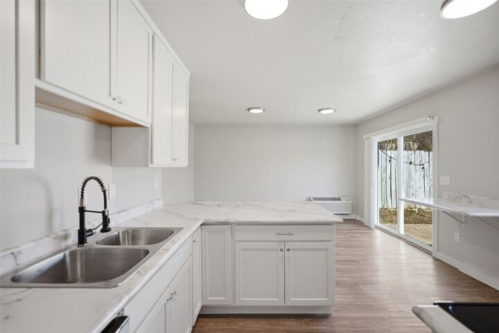 Property Photo: 707 Staple Street MT 59802