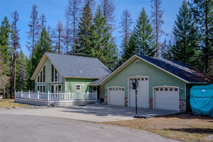 Property Photo: 107 Sugarloaf Lane MT 59923