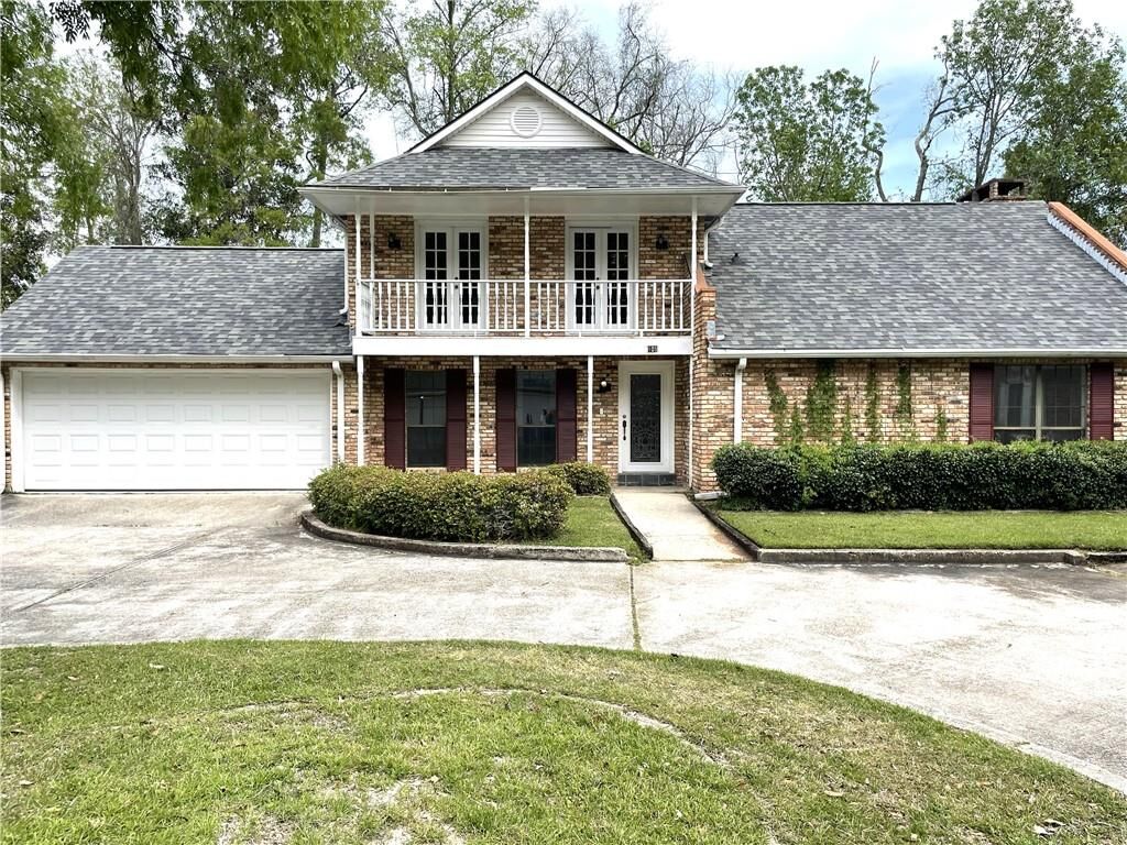 Property Photo:  105 Wildwood Drive 105  LA 70452 