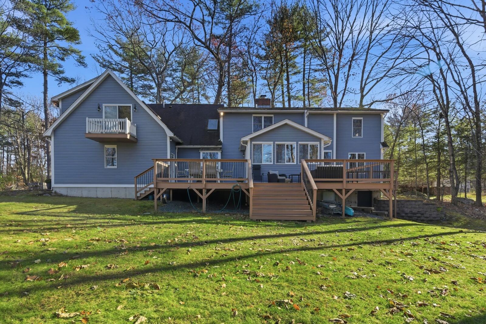 Property Photo:  116 Westfall Road  NH 03076 