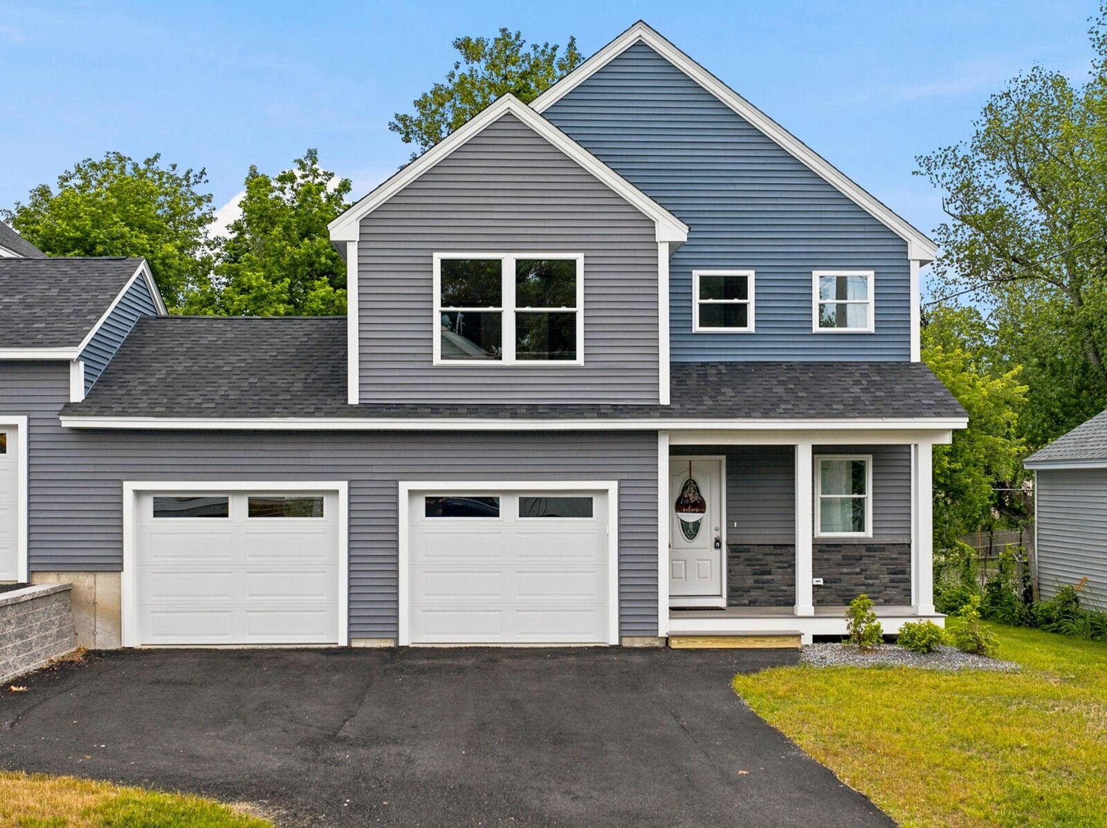 Property Photo:  106 Lock Street  NH 03064 