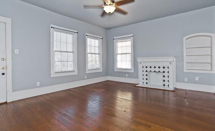 Property Photo:  4910 Victor Street 4  TX 75214 