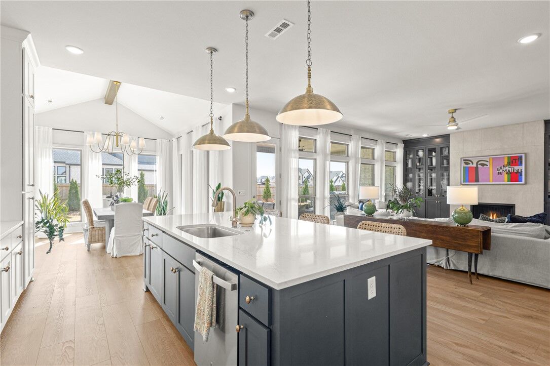 Property Photo: 8806 W Comet Drive AR 72713