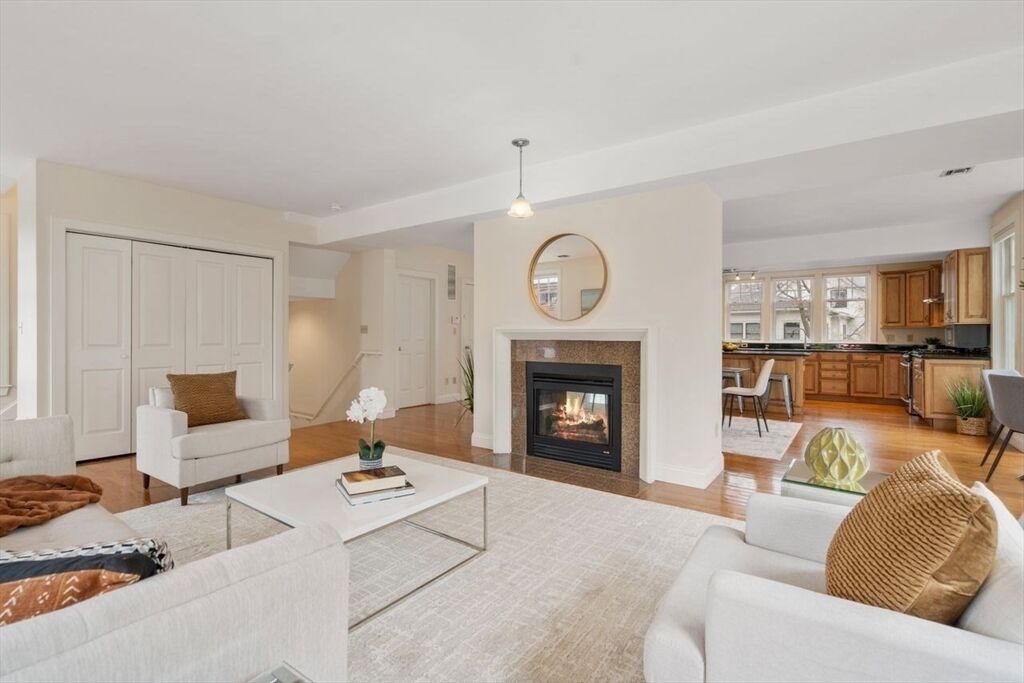 Property Photo:  53 Winslow Road  MA 02446 