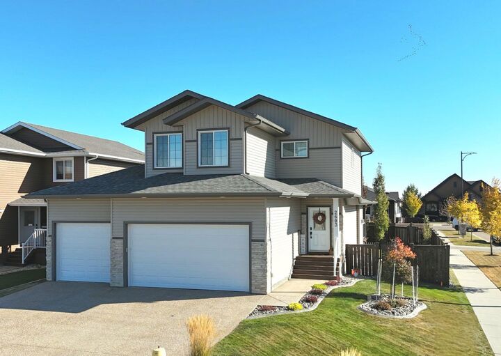 2603 63 Street — photo 1