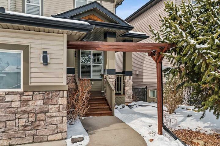 Property Photo:  164 West Creek Landing  AB T1X 1R8 