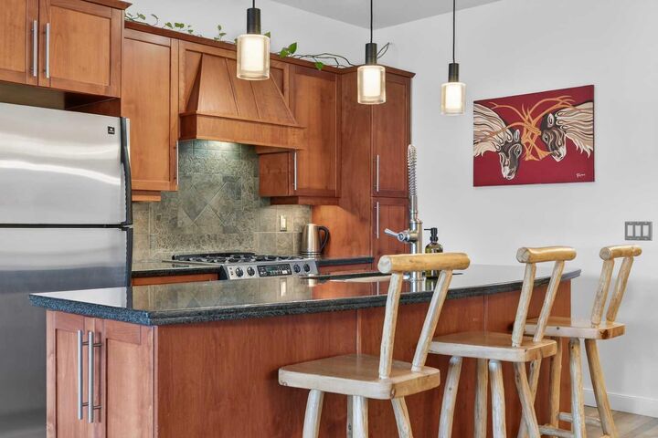 Property Photo:  1828 14 Street SW 105  AB T2T 3S9 