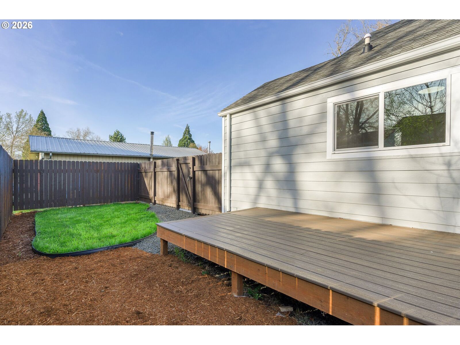 Property Photo:  1243 Hayes St  OR 97402 